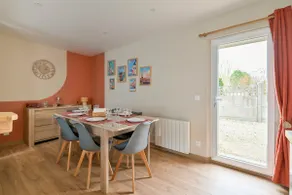 Cottage between land and sea - Image 5