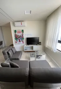 Apartment in Boa Viagem with a view of the ocean and a rooftop pool. - Image 4