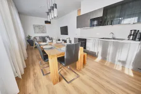 Luxurious apartment in the cathedral district - Image 3