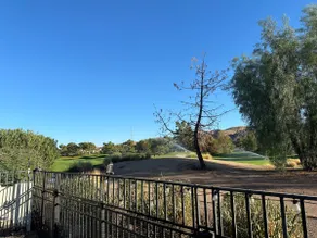 Beautiful home centrally located on golf course. - Image 5