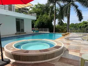 Luxury Private House with a Pool - Image 2