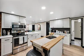 Historic Charm | Garden-Level in Prime Location - Image 2