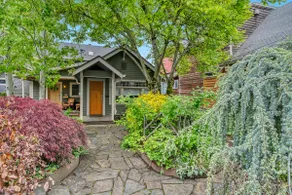 Garden Charmer Amazing location in SE Mount Tabor - Image 2