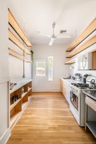 Colorful Modern & Historic Bungalow - Image 5