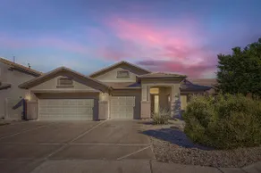 Cactus Bloom - Cozy Desert Retreat in Chandler - Image 2