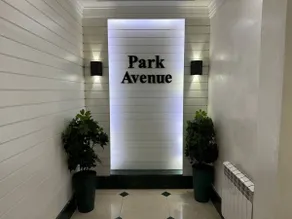 Park Avenue - Image 5