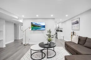 Cozy 2 Bedroom+50” TV+Sleeps 6+Lower Unit - Image 5
