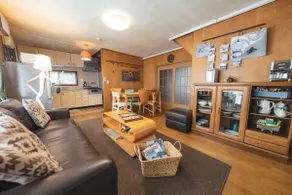 (We can help you make reservations at recommended restaurants in the area!) The entire house is reserved for you! Near Furano Station and restaurants - Image 2