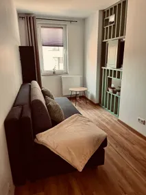 Modern, central and quiet - Image 2