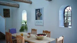 Newly renovated barn with beautiful views - Image 2