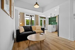 Chelsea 1 Bedroom near Camp Fortune - Image 2