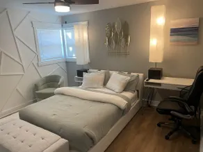 Modern Oasis Getaway Home. Free Cancellation - Image 5