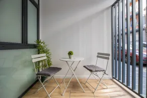Modern apartament near city center - Image 4