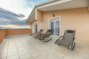 Villa Andrea with private heathed pool - Image 4