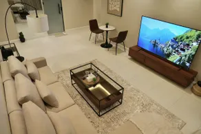 Elegantly designed serviced apartment - Image 5