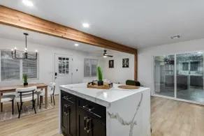 DownTown Gilbert Cottage - Image 4