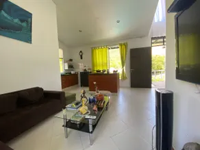 House 41 Rest with wifi and pool in Ricaurte - Image 5