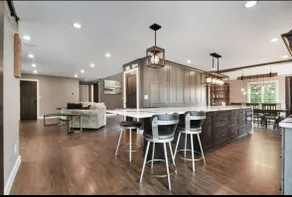 Large Gathering Home | Hot tub - Image 4