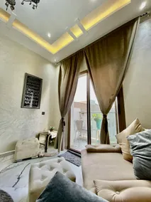 Lux Beach Apartment - Image 1