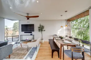 Stunning Del Mar Home w/ Deck *1 Mile To Beach* - Image 2
