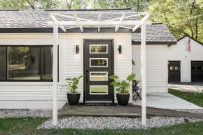 Hot Tub & Fire Pit • Fenced Yard • Nr Lake - Image 2
