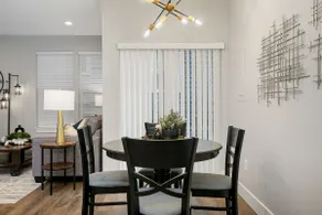 New 2 bd Townhome- King, near Hospital & Wineries - Image 4