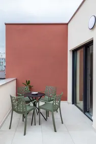 Modern City Residences - Free Private Parking - Image 5