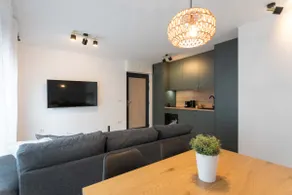 Modern City Residences - Free Private Parking - Image 2