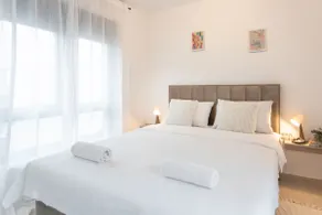 Modern City Residences - Free Private Parking - Image 3
