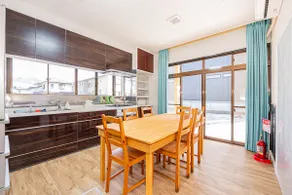 [5-minute walk from Gekkoji Station, free parking] 6-minute drive to Kawaguchiko! Rent a large old house for private use! Guest house COCOYA - Image 2