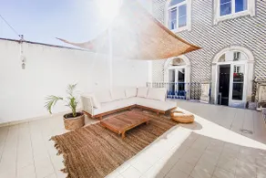 5 Bedroom Apartment in Downtown Santarém - Image 5
