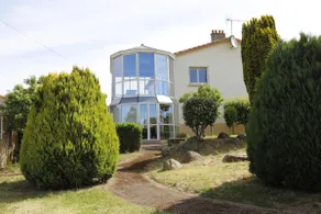 House for 15 people • 2 air-conditioned verandas • 7 bedrooms - Image 3
