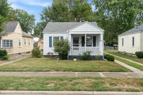 Lovely Bungalow - Image 2