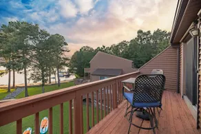 Lake Life is the Best Life. Main Lake with Beach! - Image 5