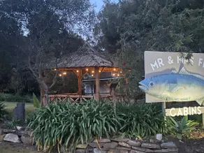Mr&Mrs Fish Cabin 3 - Image 4