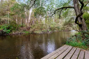 River Lodge, close to Warburton - Image 3