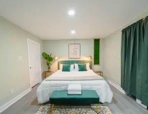 King Bed | Prime Dallas | Airport & DT - Image 4