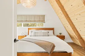 Modern A-Frame: 2 Decks, Firepit+BBQ+AC+EV+Views! - Image 3