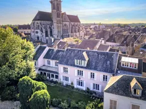 Charming house in the heart of the village - Image 2