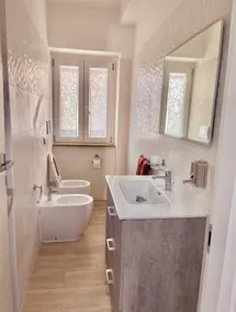 Greta family house - Image 3