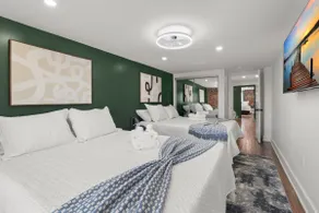 Oasis Spacious-Private Parking 16 Beds 29 Guests - Image 5