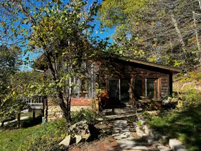 Art Park Cabin | Secluded Retreat | 24 acres - Image 4
