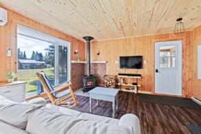 Home hotel – Chalet du Boisé with spa - Image 4