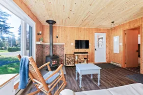 Home hotel – Chalet du Boisé with spa - Image 5