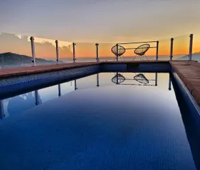 Peaceful Guest House | Private Pool & Views - Image 4