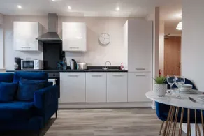 1 Bed Media City Flat Free Parking - Image 4