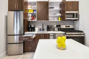Charming 1BR King Bed - Just 20 Minutes from NYC! - Image 5