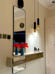 Room and bathroom with smart access - Image 3