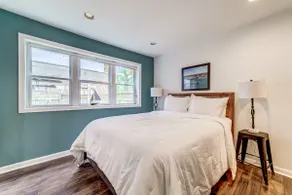 Chic Urban Oasis Centrally Located | Free Parking - Image 3