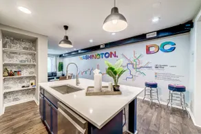 Chic Urban Oasis Centrally Located | Free Parking - Image 5